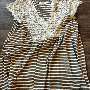 Umgee Gray Striped Lace Blouse